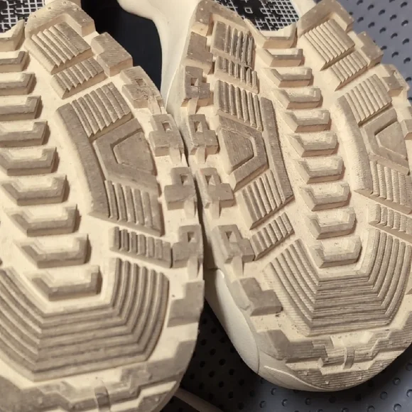 Converse x Golf Le Fleur Black Special Edition Sneakers - Picture 7 of 10